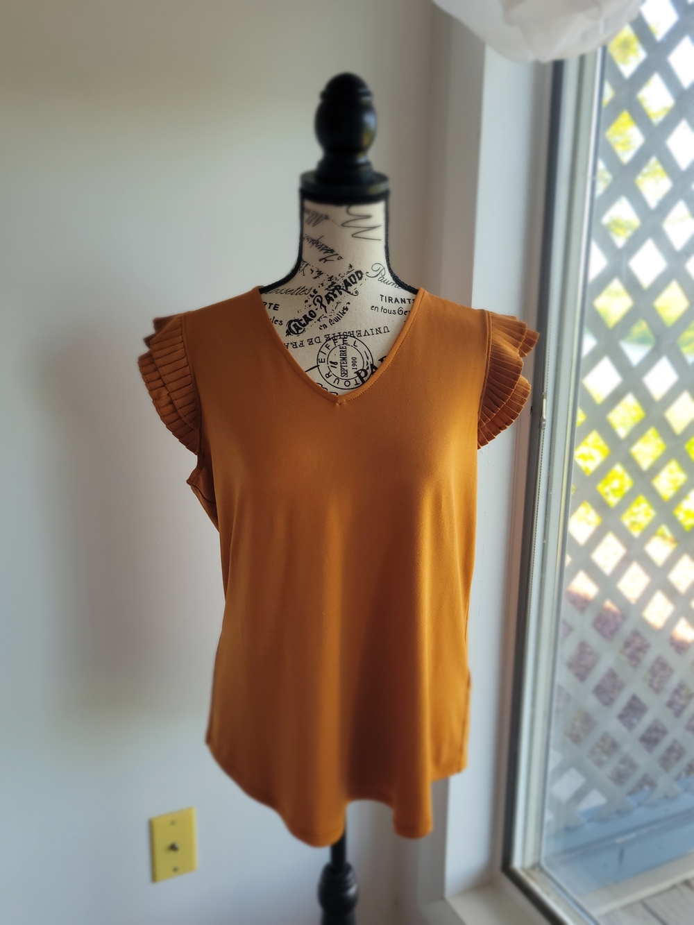 Adrianna Papell Mustard Ruffle Cap Sleeve V-Neck Tank